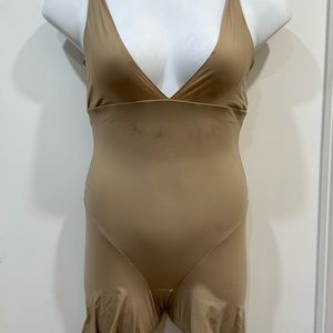 Maidenform Flexees size 2X